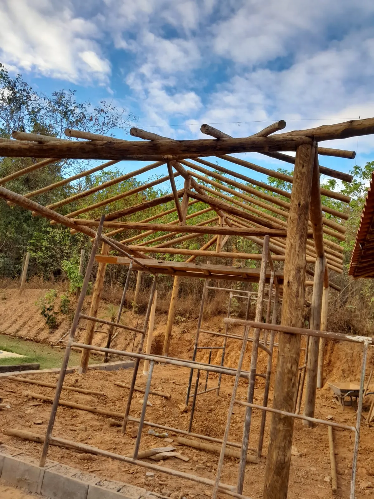 Execução de ferragem em obra residencial
